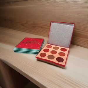 Colour Pop Main Squeeze Eyeshadow Palette